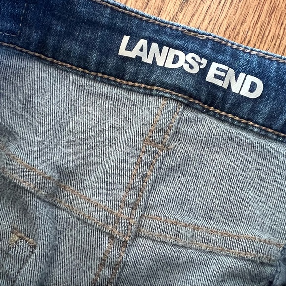 🆕 Lands’ End women’s midrise waist bootcut jeans 10P petite 10 - Picture 4 of 9
